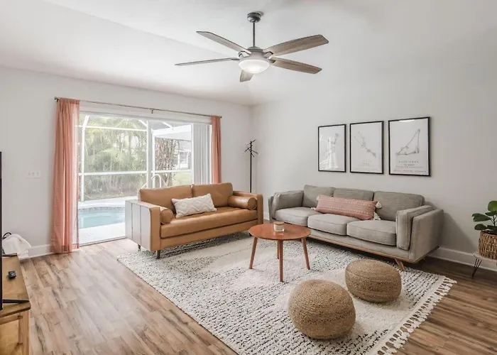 11 Mins To Beach - 3Br W Private Pool + Grill